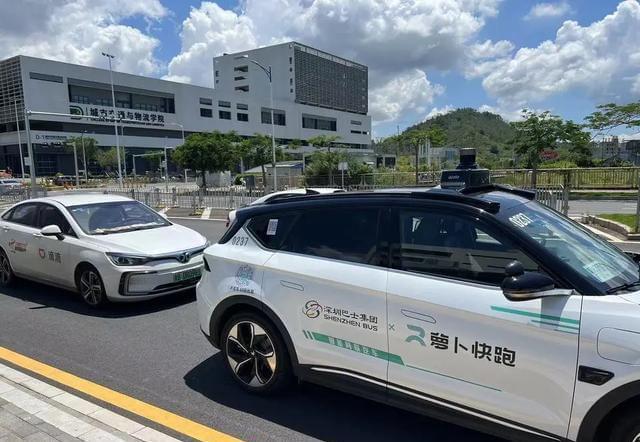 不要再傻傻分不清车机系统的智驾级别看看理想CEO的普及(图1)