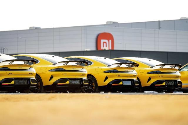 高速开车睡觉谁制造了“全民智驾”幻觉？(图6)